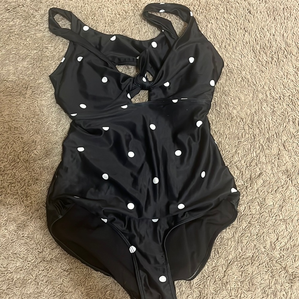 Albion black and white one piece swimsuit